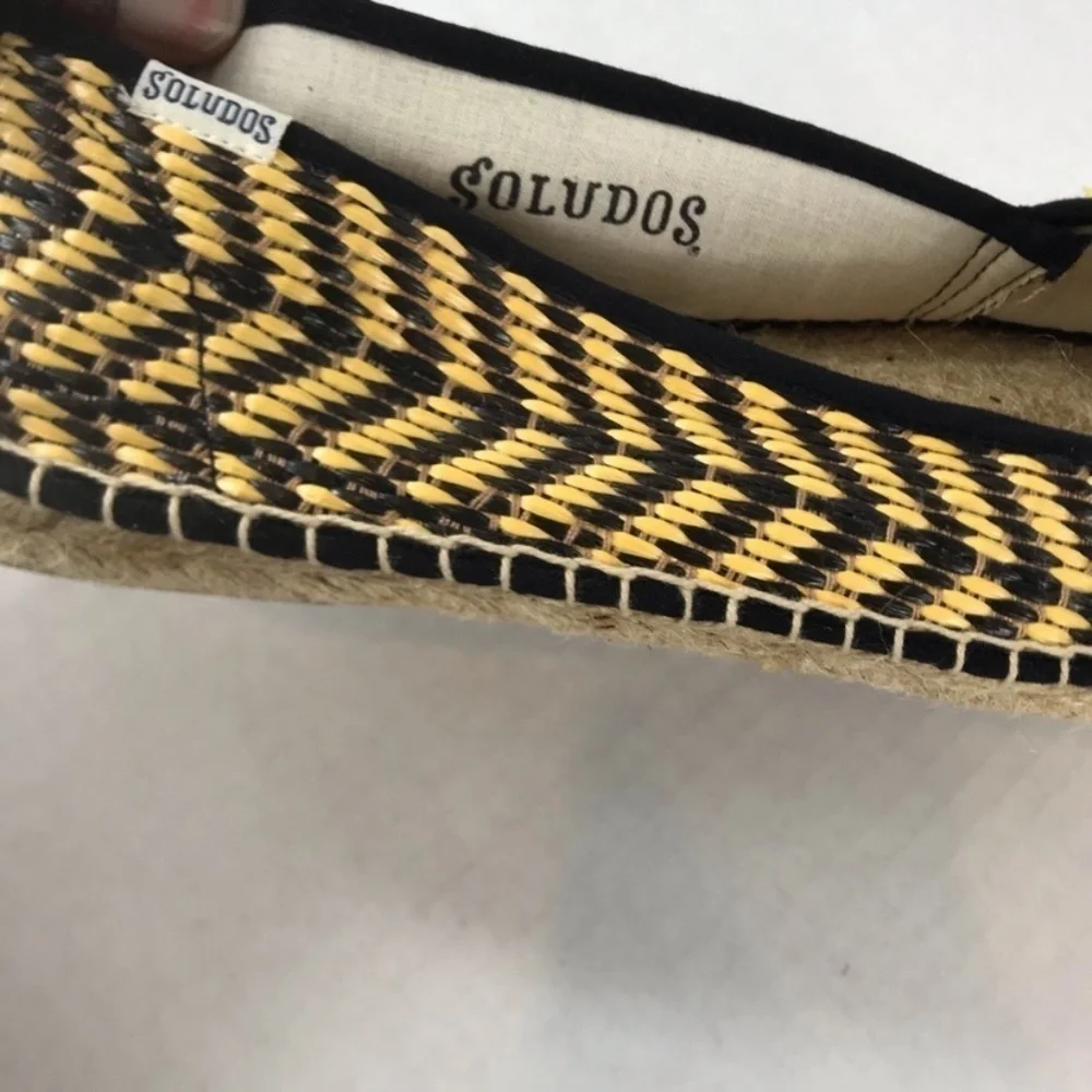 SOLUDOS Woven Raffia Espadrilles